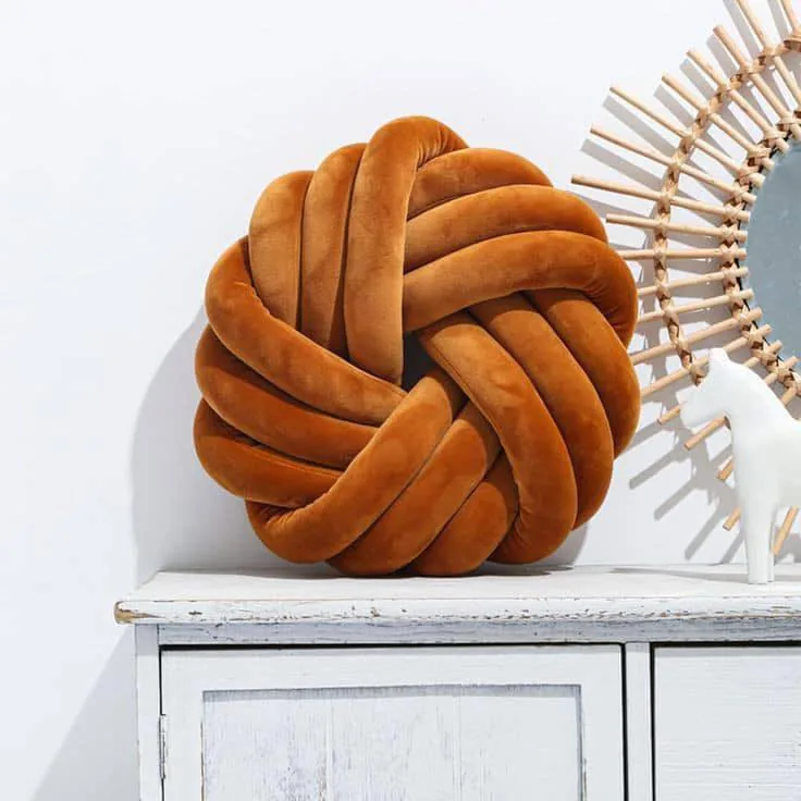 Throw Pillows and Soft Furnishing in Jos project detail 7